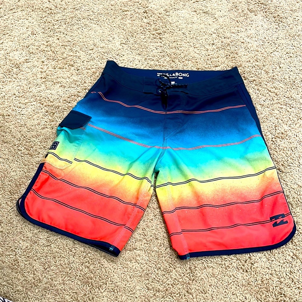 Billabong Men’s Board Shorts Size 30